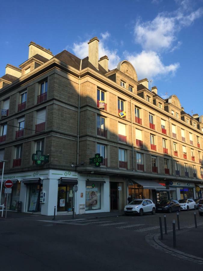 Studio "L'Oceane" Apartment Lorient Exterior photo